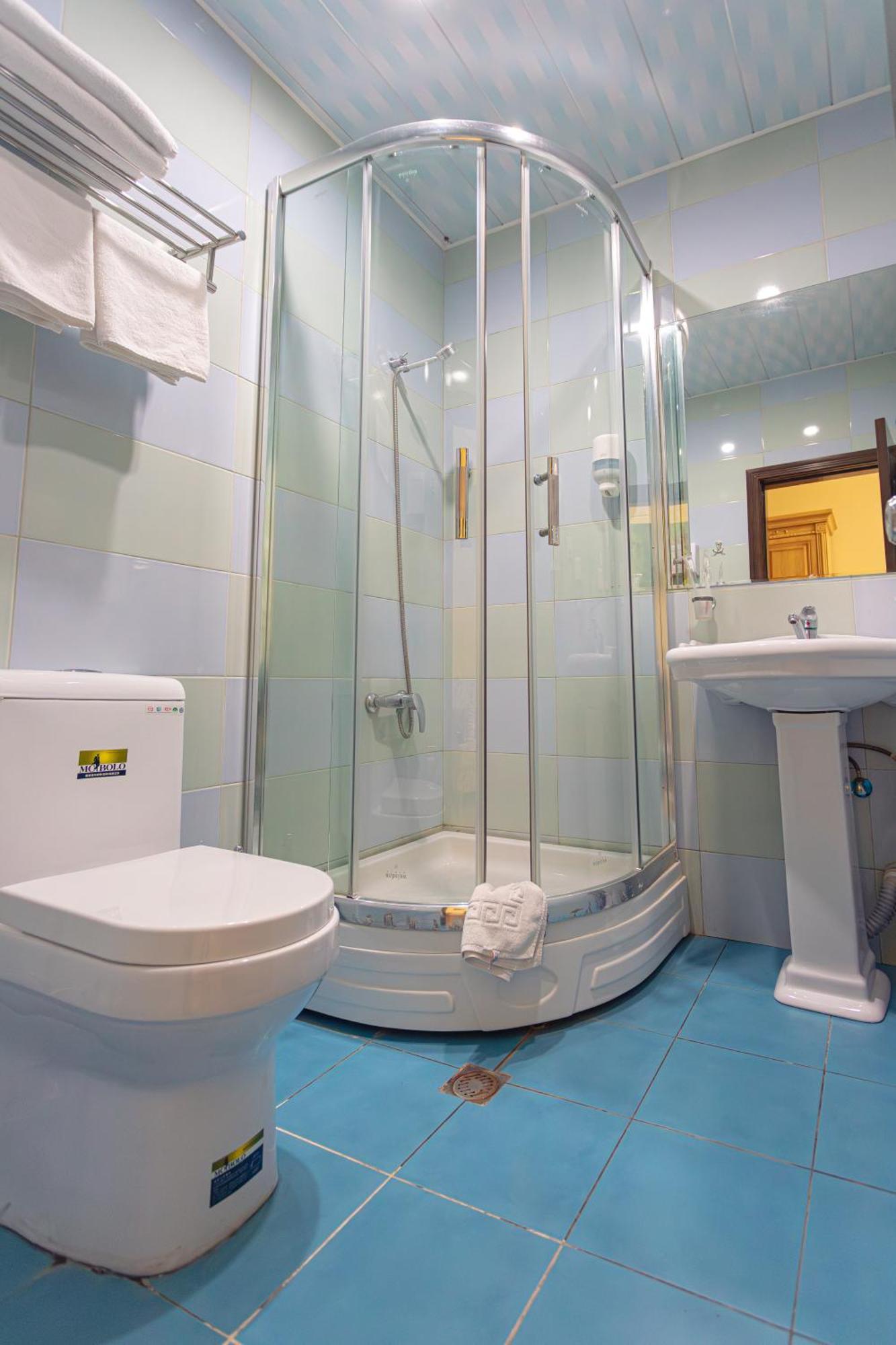 Chabiant Guesthouse Chateau Monolit Ikinci Yeniyol Exterior photo
